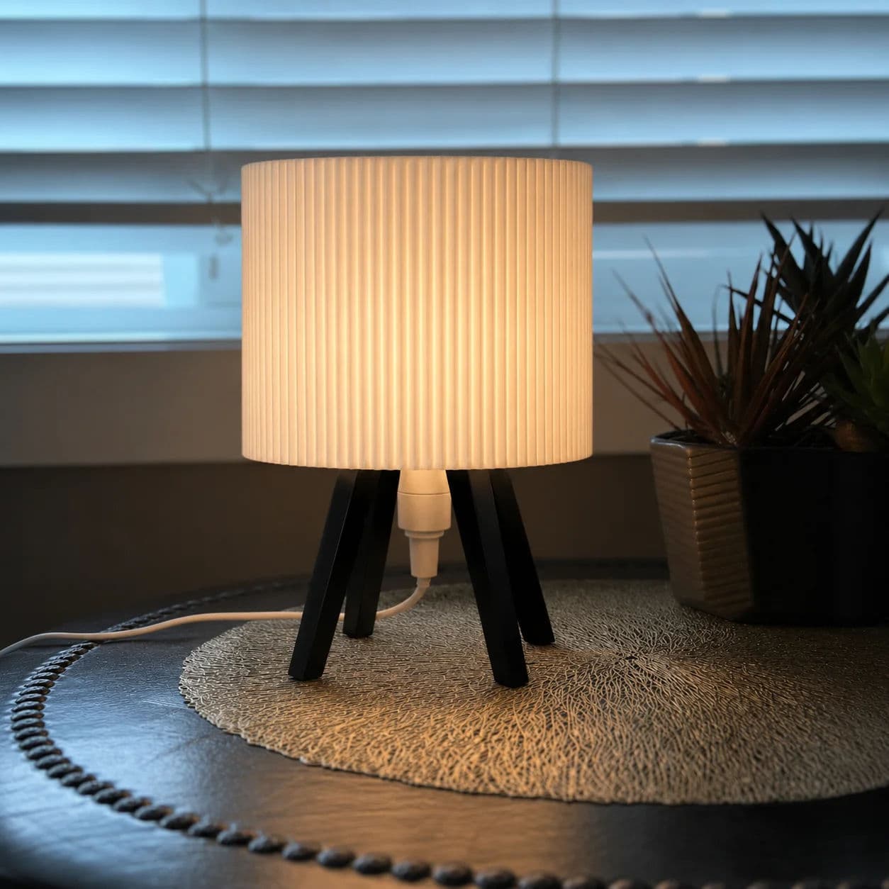 Aurelia Ribbed Tripod Table Lamp — Lorenova