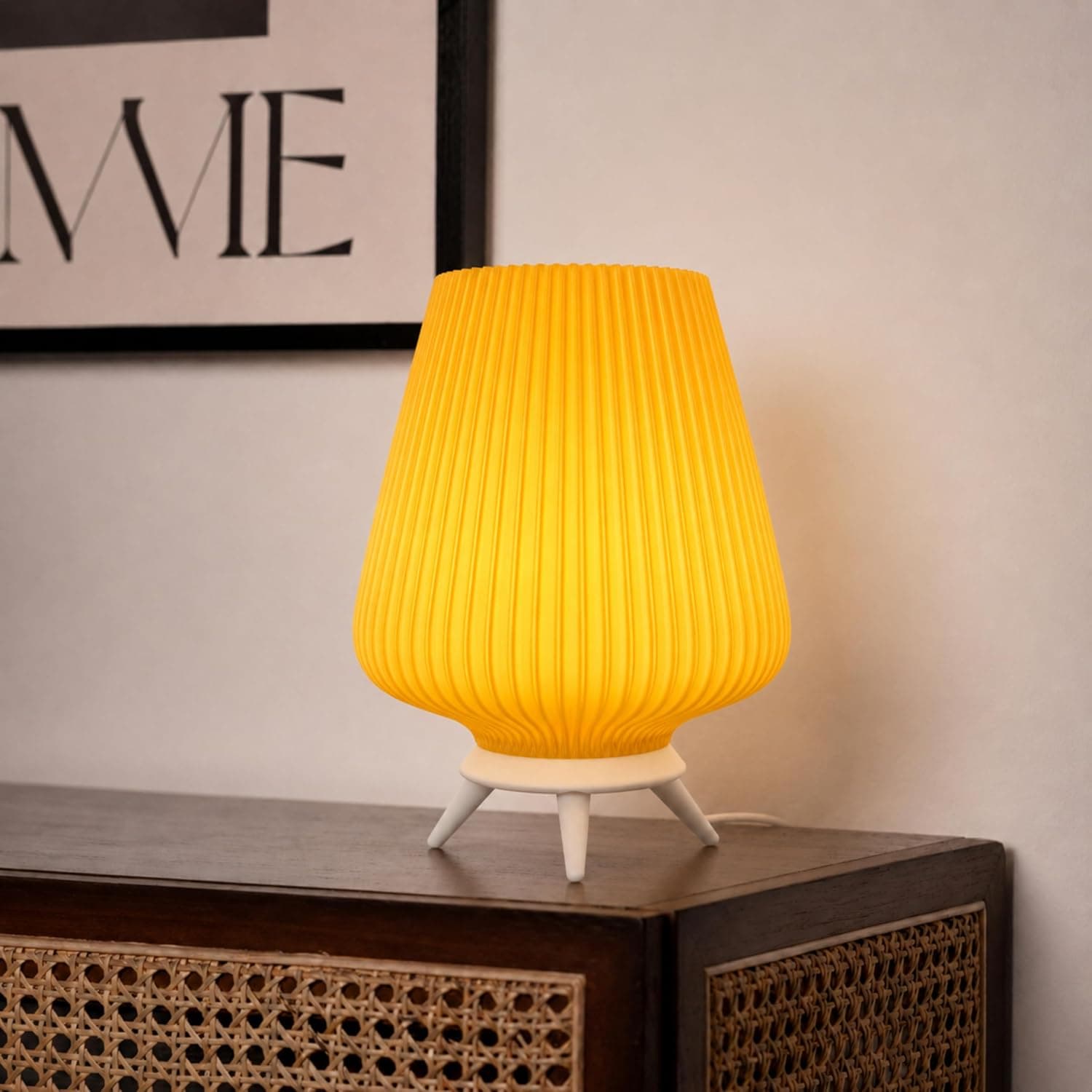Nervura Table Lamp — Lorenova